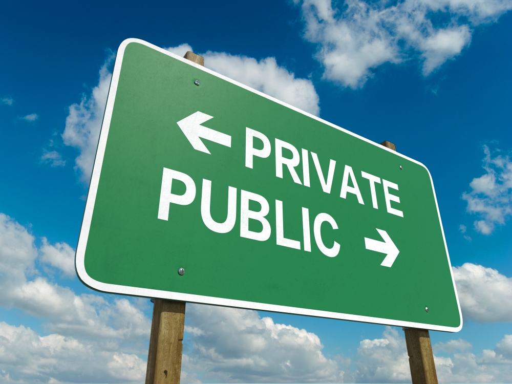 Investor Academy - public vs. private companies